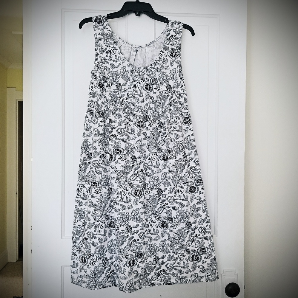 Nursing Gown
